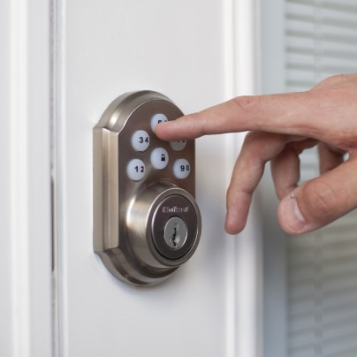 Riverside smartlock adt